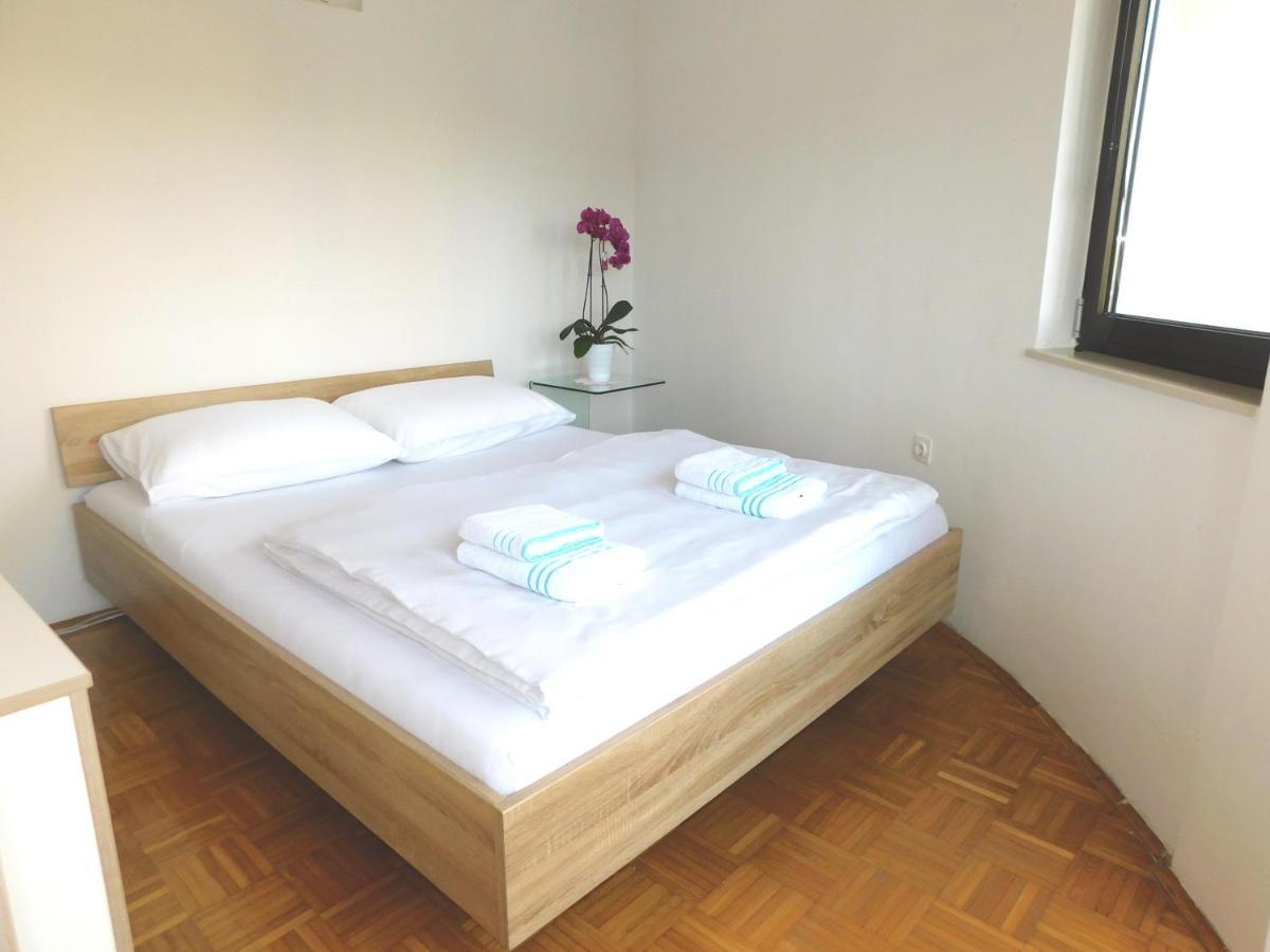 Apartment Mateo Maribor Exteriör bild