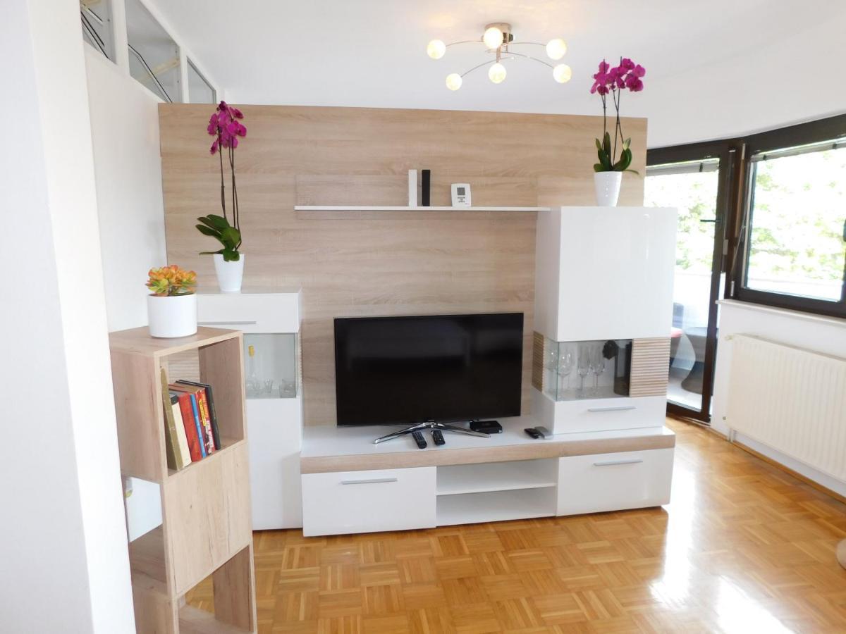 Apartment Mateo Maribor Exteriör bild